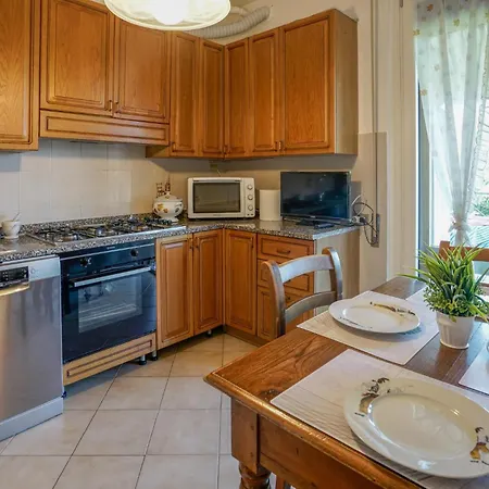Apartment Lovely In With Kitchen *