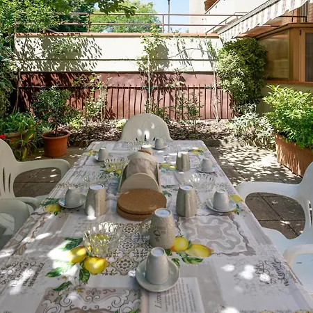 Lovely In With Kitchen Apartment Monteriggioni